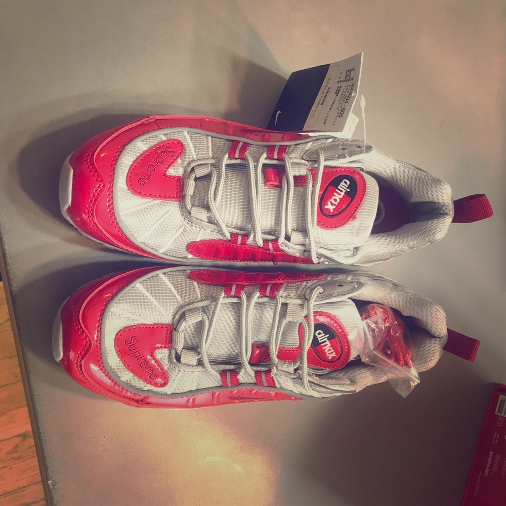 Brand New!!! Nike AirMax Supreme